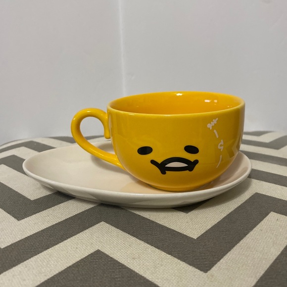 Sanrio Gudetama Tea Cup Saucer Set Prize From Japan - NEW IN BOX! - Picture 3 of 8